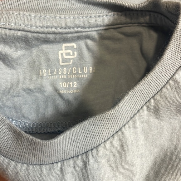 Fun Friday Blue and White Top - Picture 3 of 6